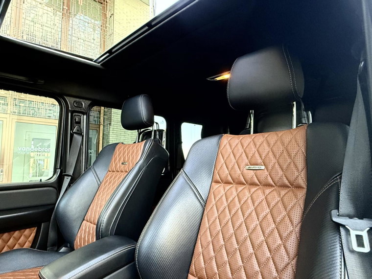 Vehicle Image 30