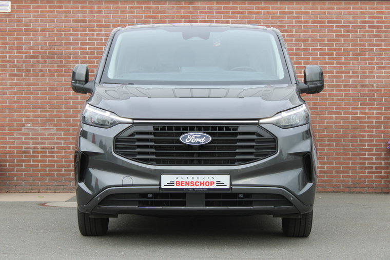 Vehicle Image 28