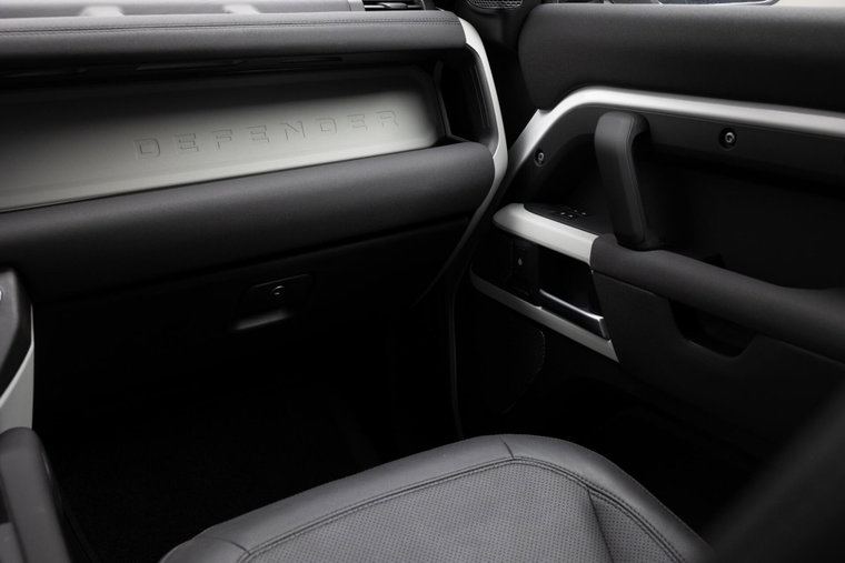 Vehicle Image 30