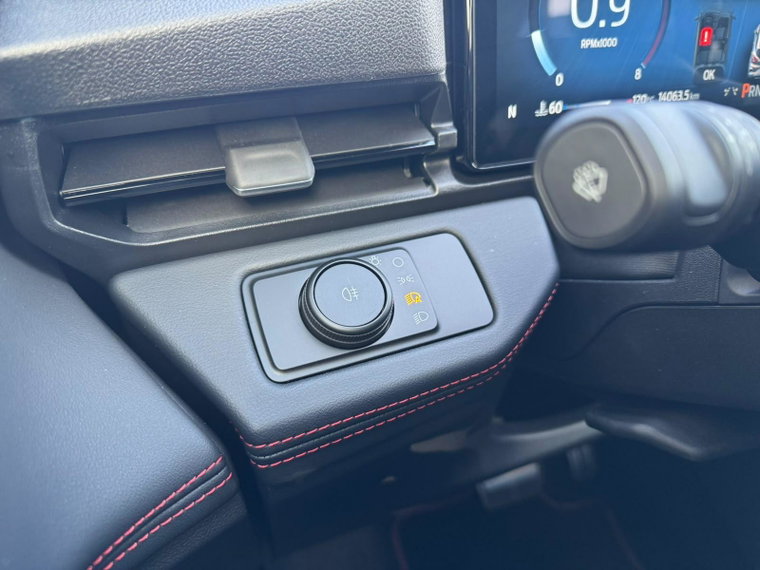 Vehicle Image 23