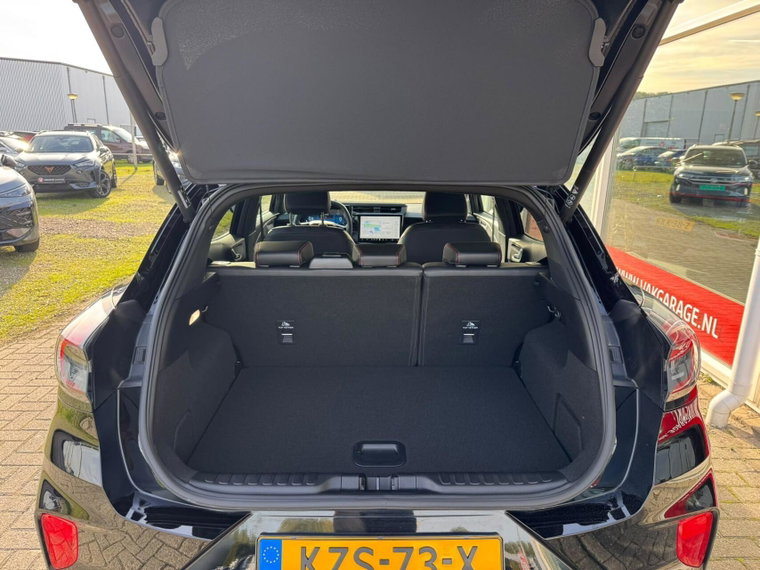 Vehicle Image 45
