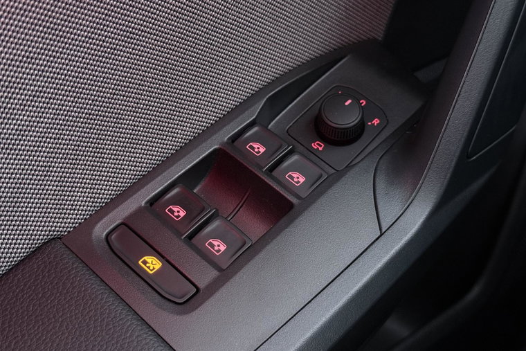 Vehicle Image 39