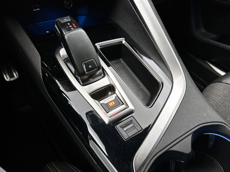 Vehicle Image 37