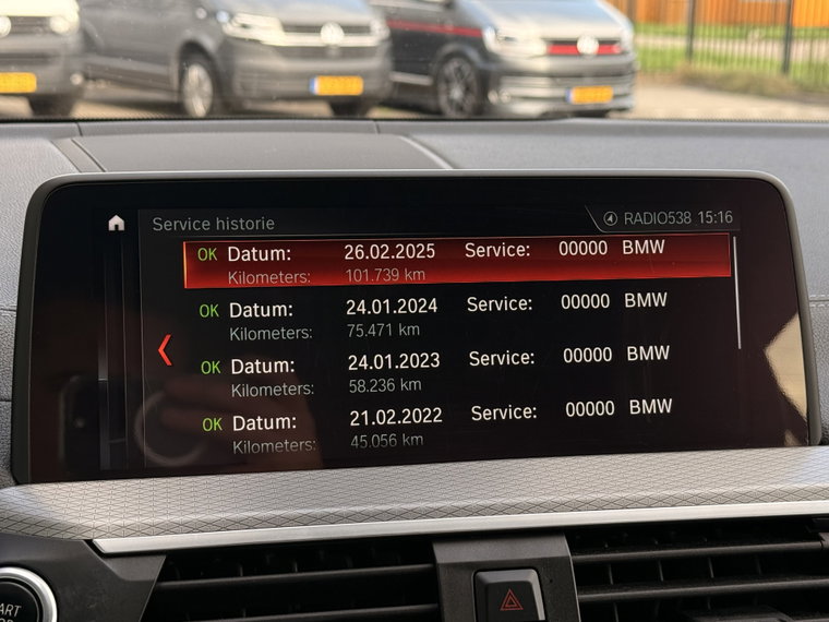 Vehicle Image 35