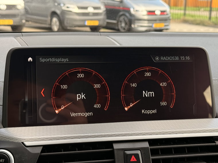 Vehicle Image 37