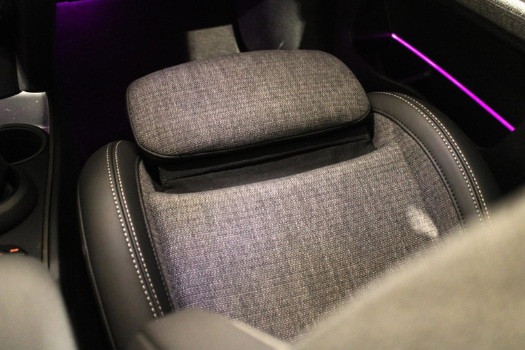 Vehicle Image 51