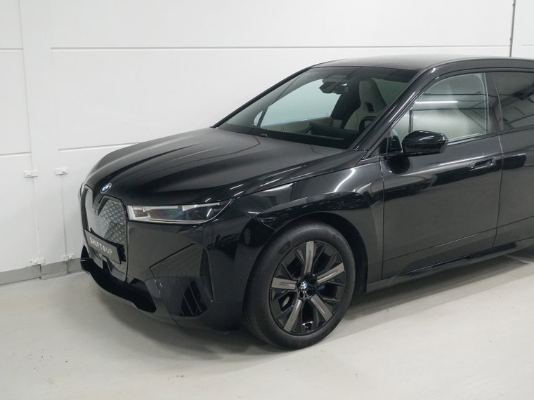 Vehicle Image 37