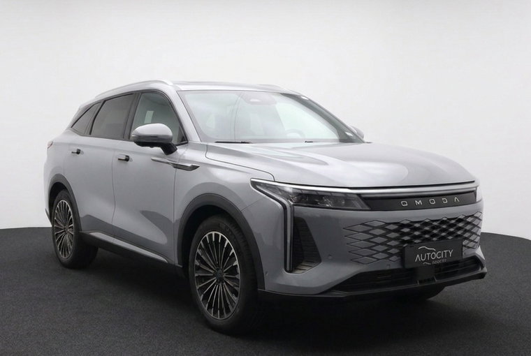 Vehicle Image 5