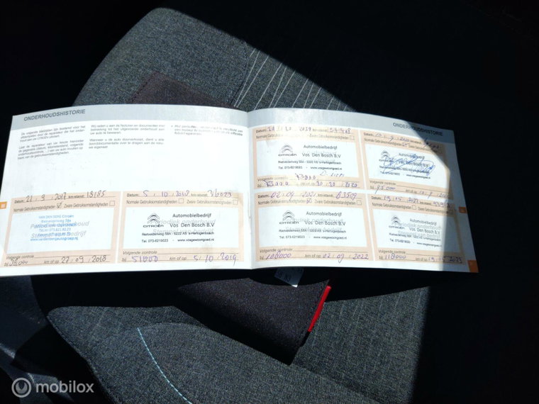 Vehicle Image 21