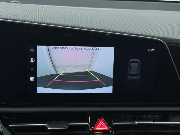 Vehicle Image 30