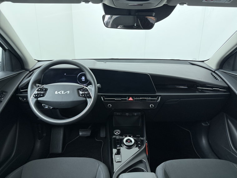 Vehicle Image 37