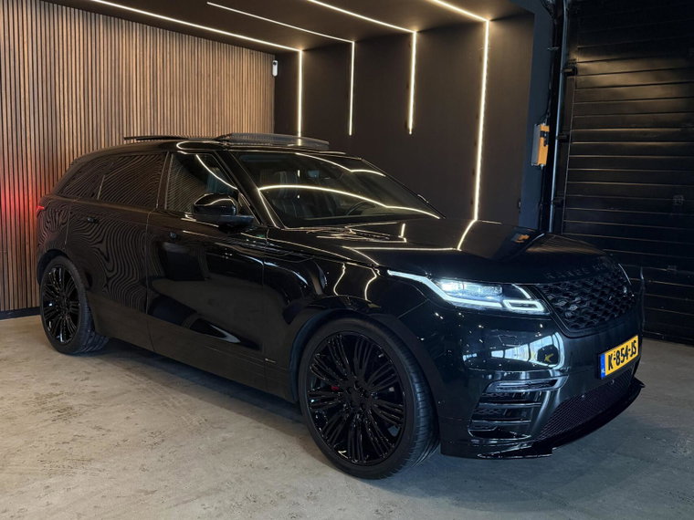Vehicle Image 32