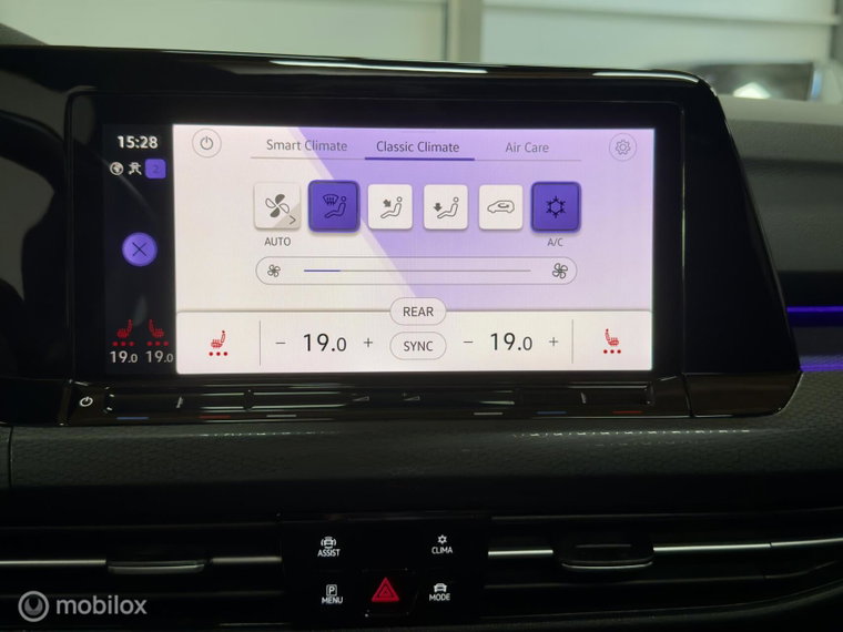 Vehicle Image 35