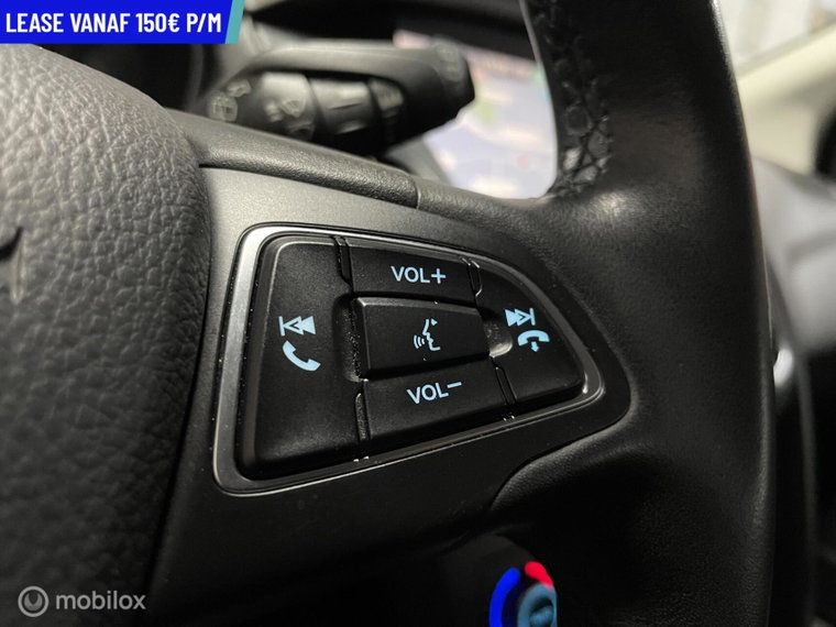 Vehicle Image 29