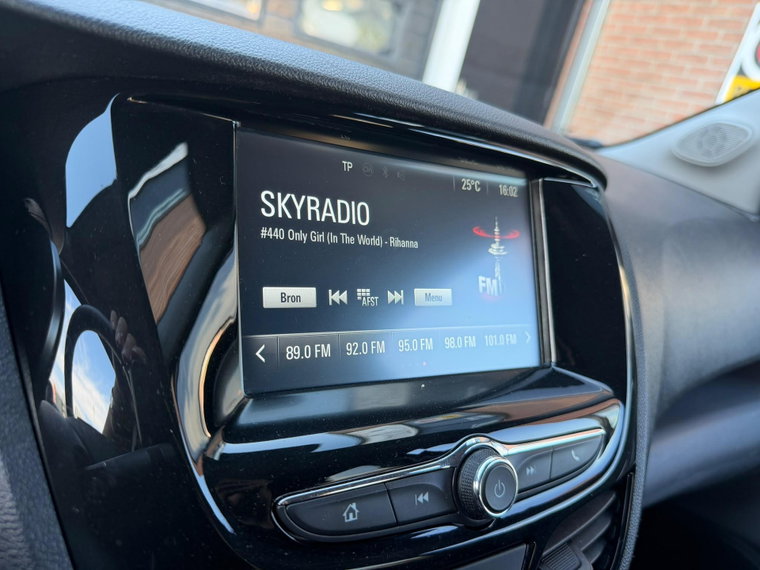 Vehicle Image 31