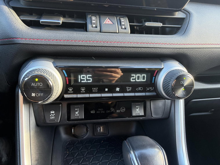 Vehicle Image 36