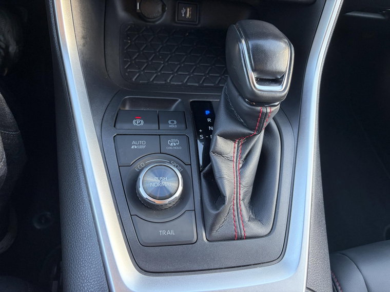 Vehicle Image 37