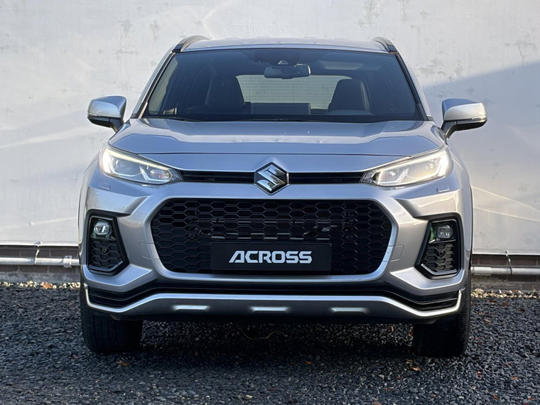 Vehicle Image 10