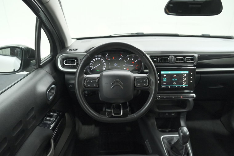 Vehicle Image 22