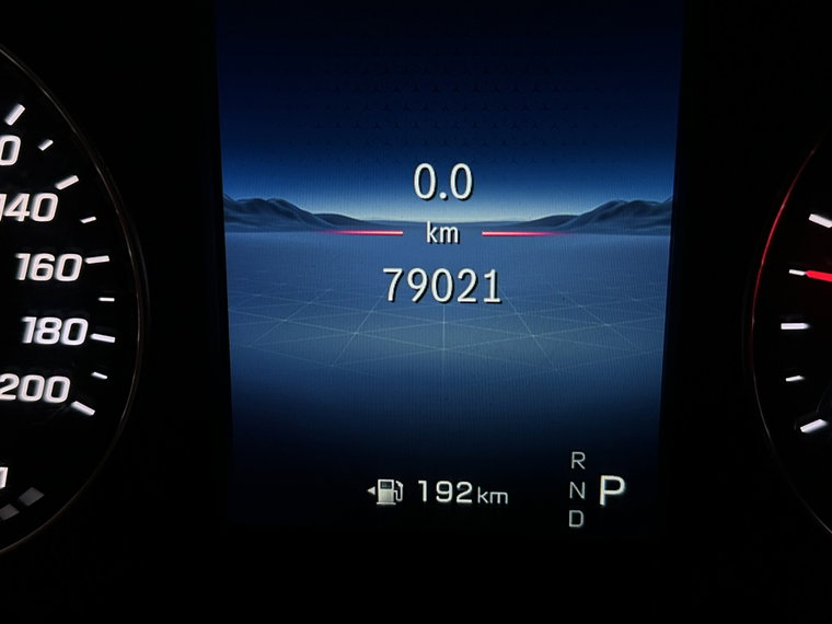 Vehicle Image 24