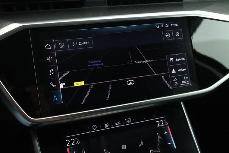 Vehicle Image 21