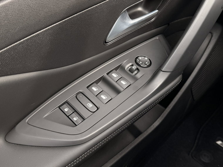 Vehicle Image 41