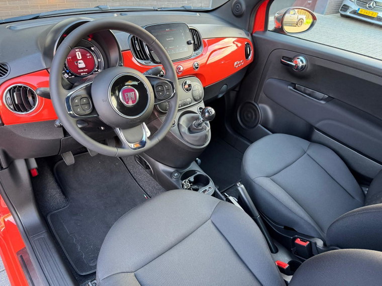 Vehicle Image 16