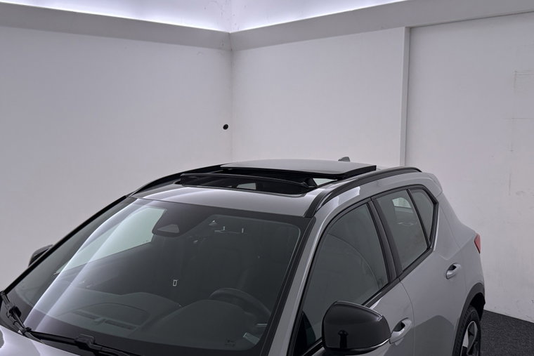 Vehicle Image 45