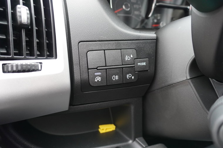 Vehicle Image 24