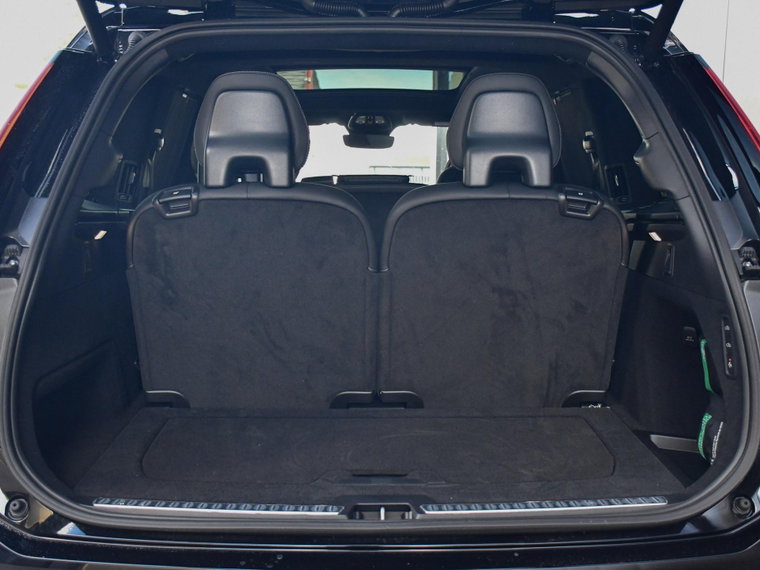 Vehicle Image 40