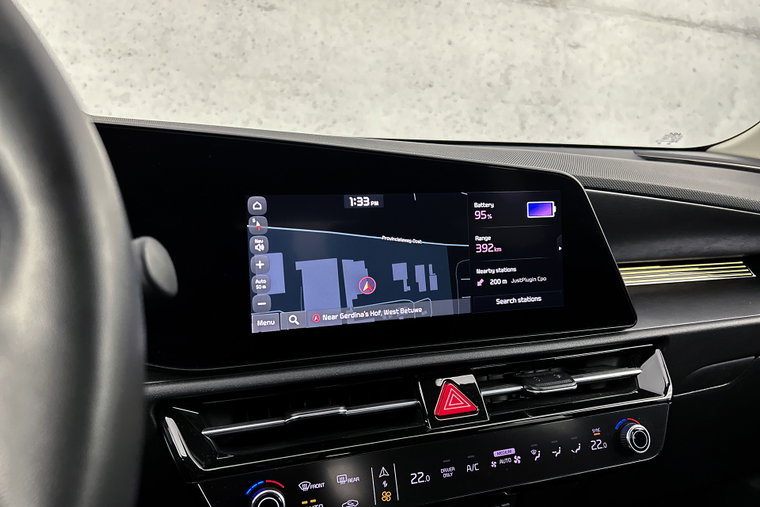 Vehicle Image 18