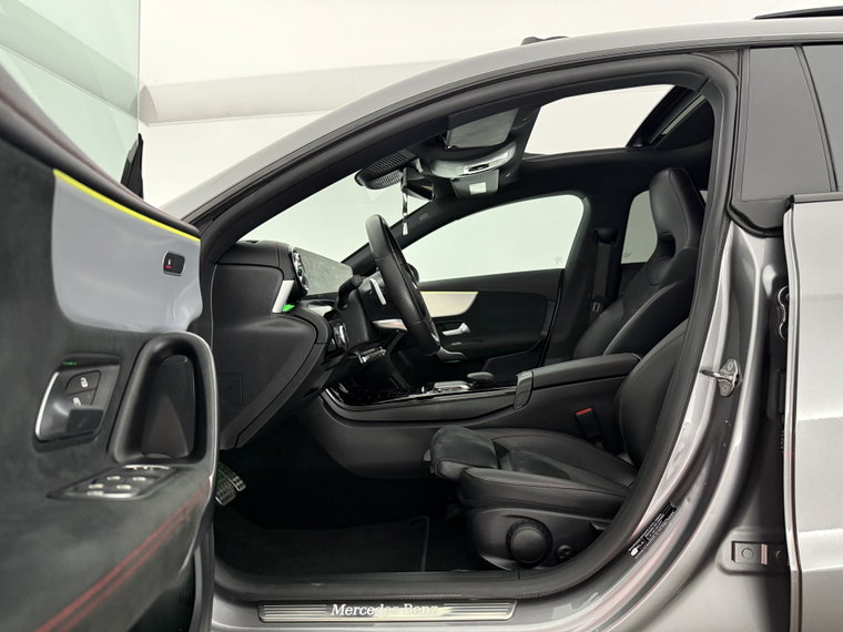 Vehicle Image 41