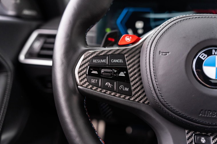 Vehicle Image 24