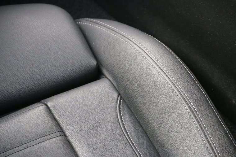 Vehicle Image 24