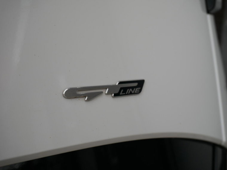 Vehicle Image 27