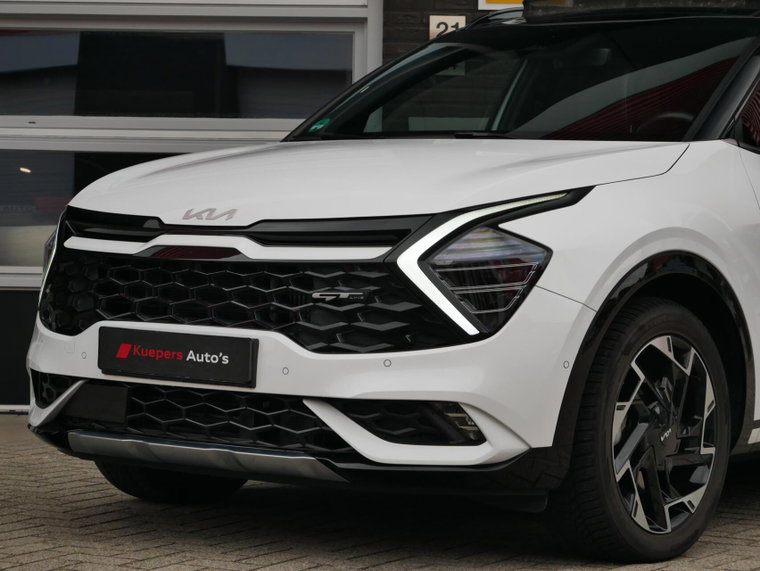 Vehicle Image 31
