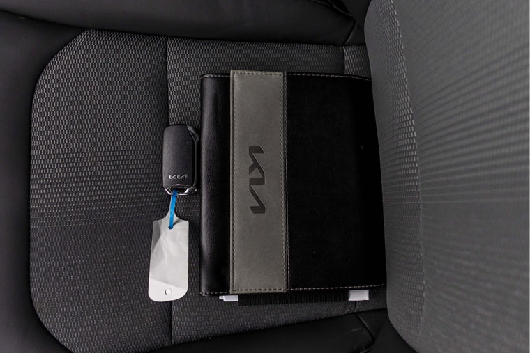 Vehicle Image 36
