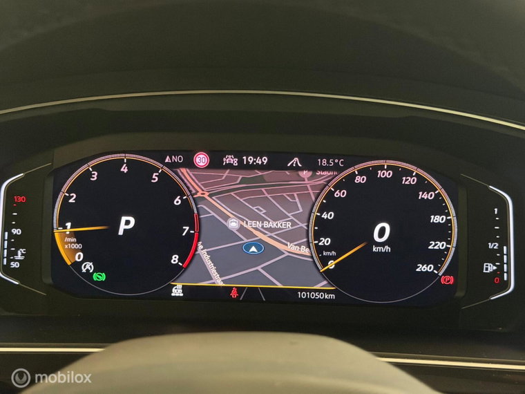 Vehicle Image 36