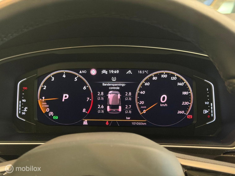 Vehicle Image 37