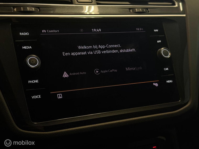Vehicle Image 38