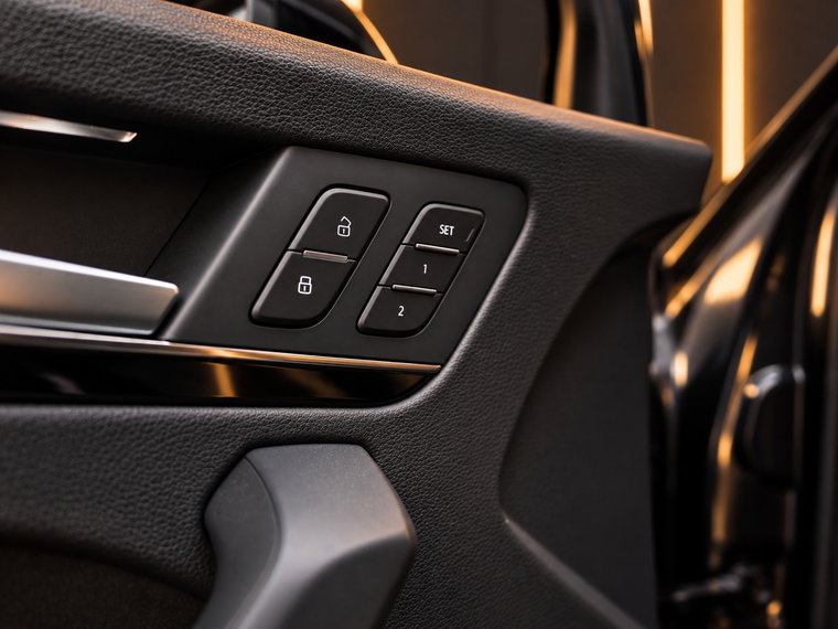 Vehicle Image 41