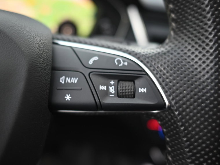 Vehicle Image 47