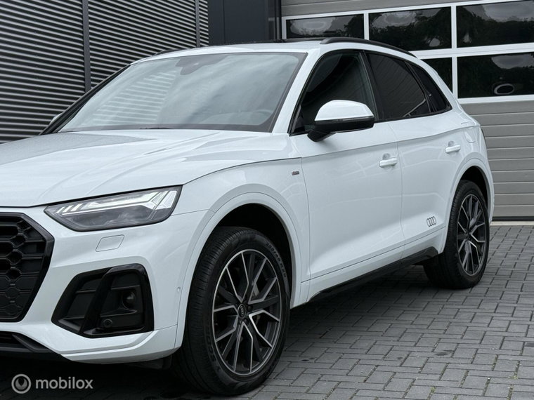 Vehicle Image 29