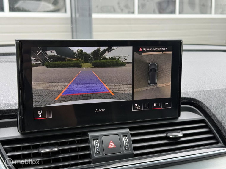 Vehicle Image 36