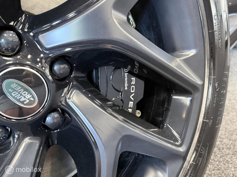 Vehicle Image 32