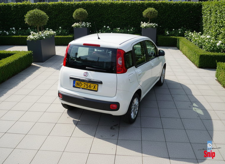 Vehicle Image 18