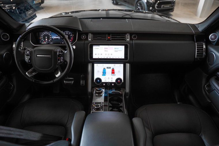 Vehicle Image 16