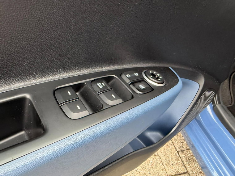 Vehicle Image 27