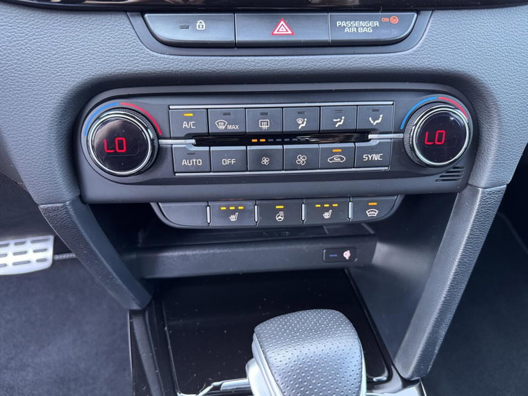 Vehicle Image 29