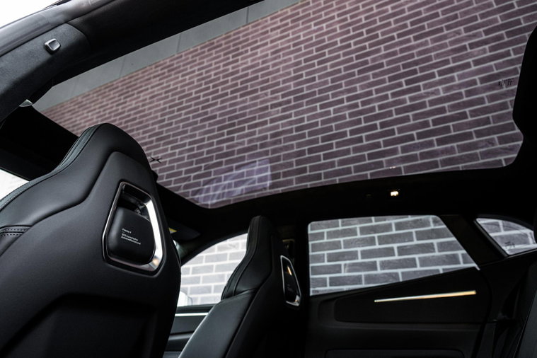 Vehicle Image 38